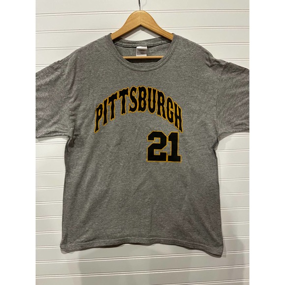 Vintage Pittsburg Pirates Roberto Clemente jersey tee - Picture 1 of 3
